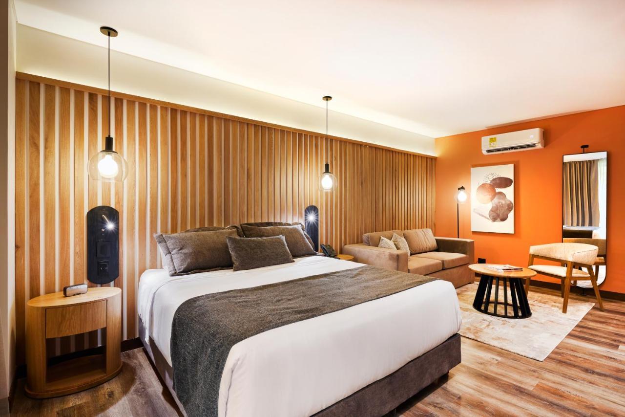 Blues Suites Medellín Eksteriør billede